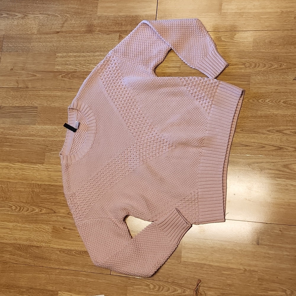 Divided H&M blush pink sweater sz small